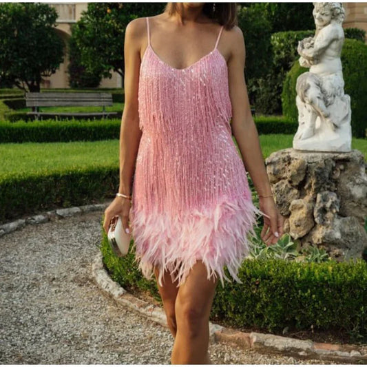Glamour en Mouvement – Robe à Franges Élégante