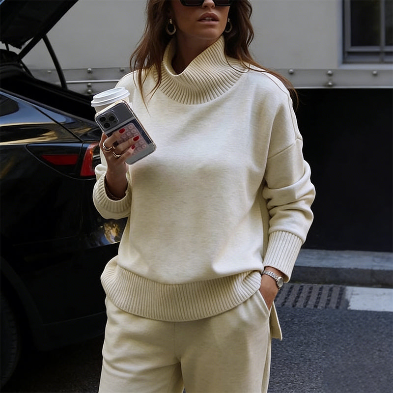 Ensemble Deux Pièces Premium aux Détails Élégants et au Confort Ultime