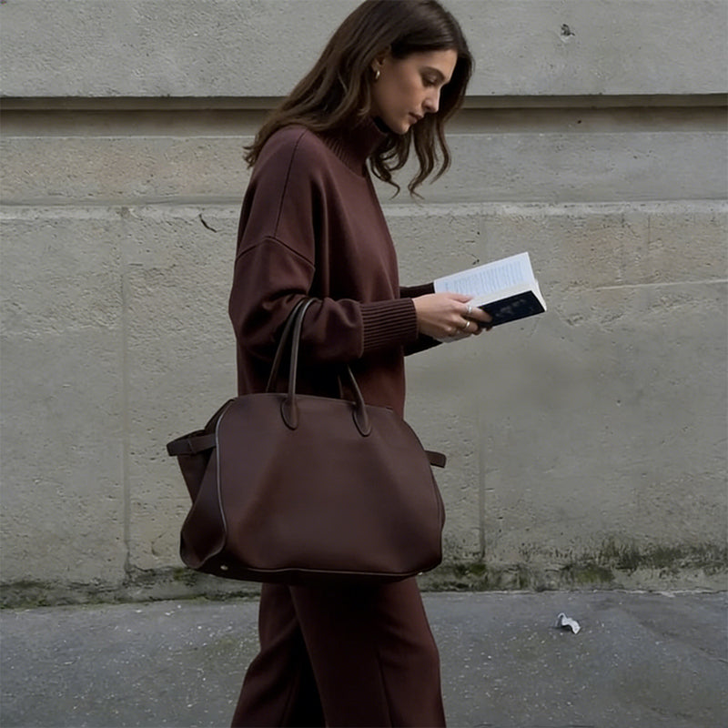 Ensemble Deux Pièces Premium aux Détails Élégants et au Confort Ultime